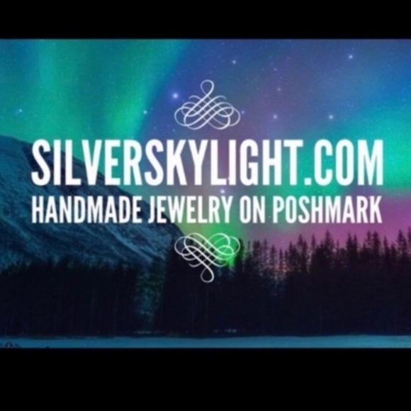 π΄ SALE ! red dot items are 2 for $25 . Bundle more than 3 and its $10 each π - Picture 13 of 13